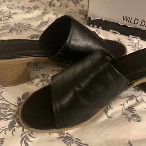 Super cute toe sandals